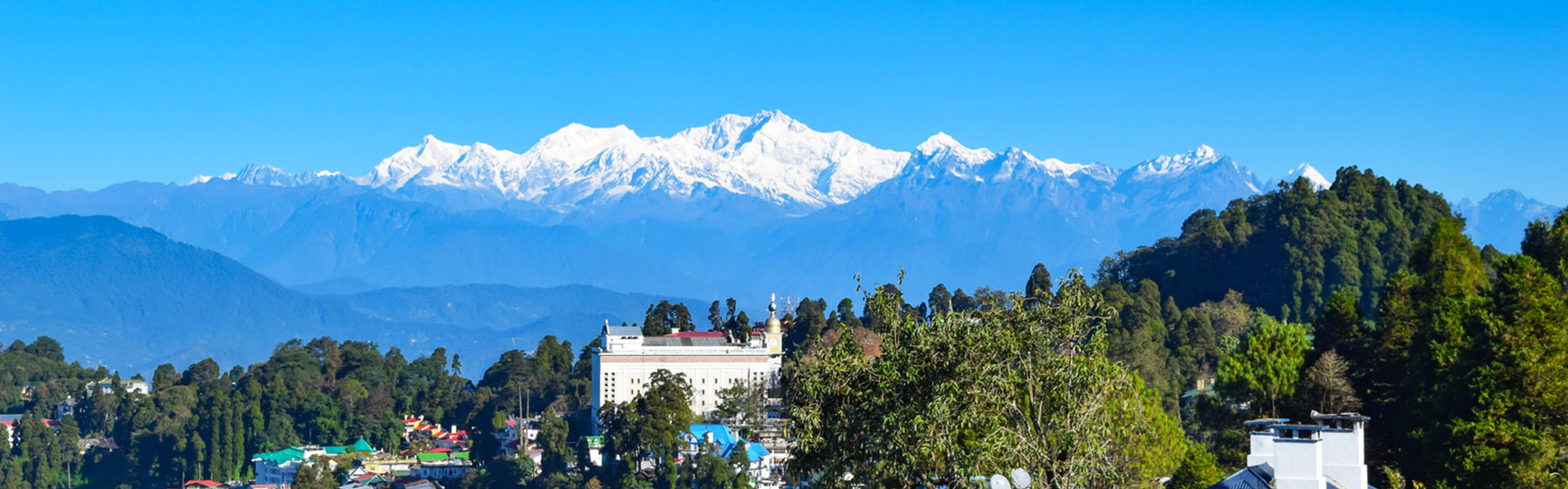 Gangtok - Lachung - Pelling - Darjeeling - 8 Nights 9 Days